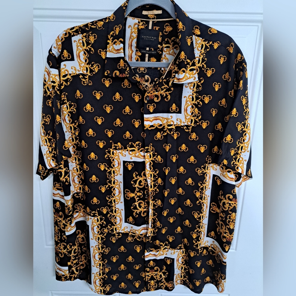 Cactus man Ricky singh black shirt with gold design, size XL.